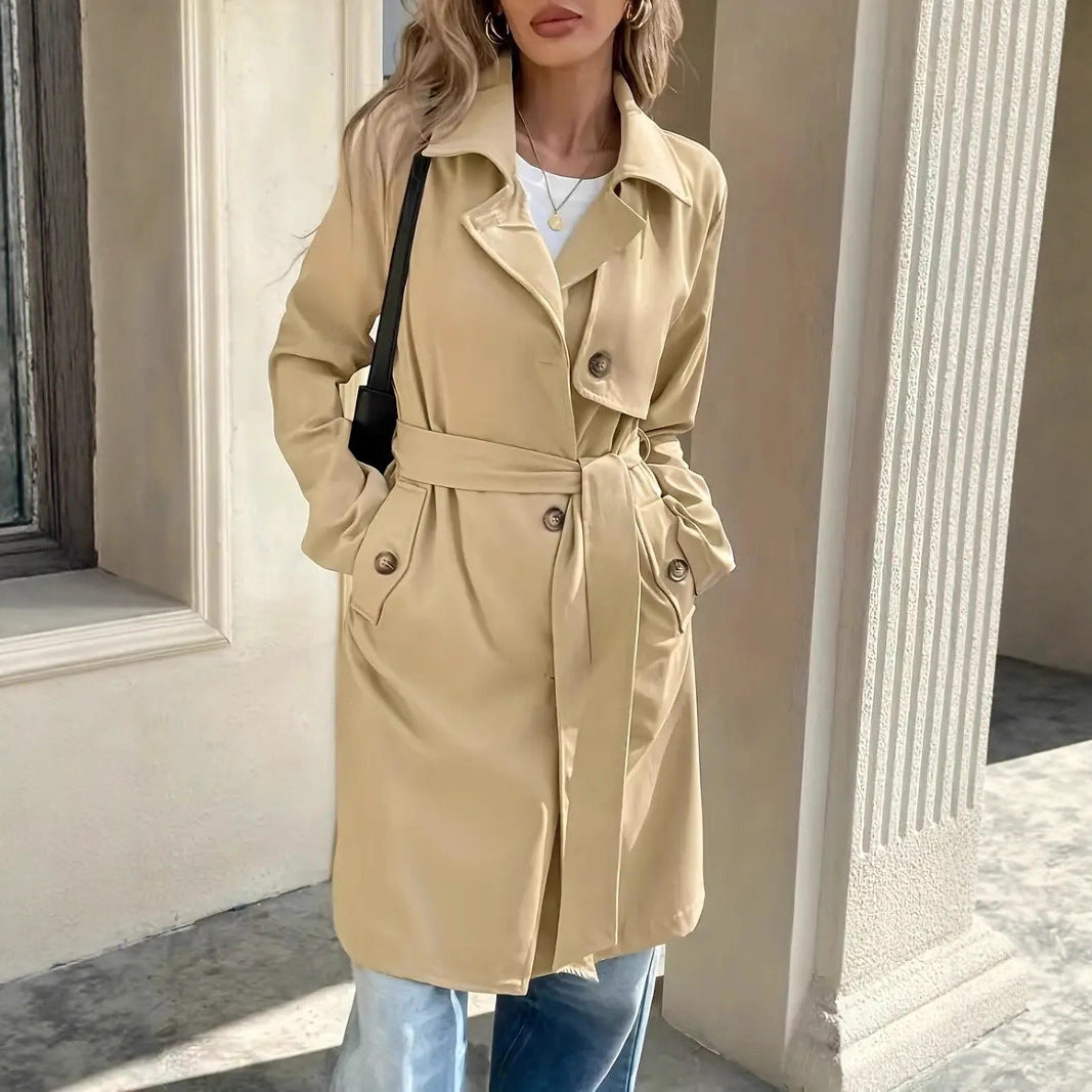 Damen Trenchcoat mit praktischen Taschen und stilvollem Bindegürtel Heidi-Mode