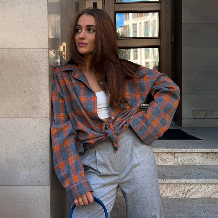 Damen Gemütliches Karoshirt mit hohem Kragen und Knopfverschluss Heidi-Mode