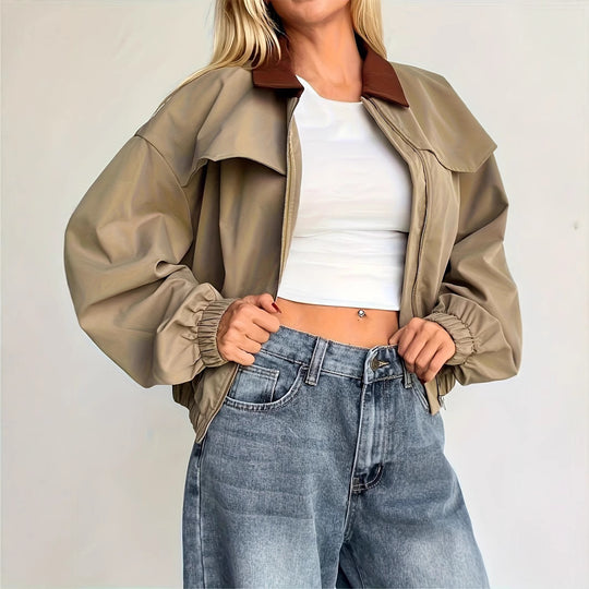 Damen Lässige Cropjacke mit weit geschnittenen Ärmeln und kontrastierendem Kragen Heidi-Mode