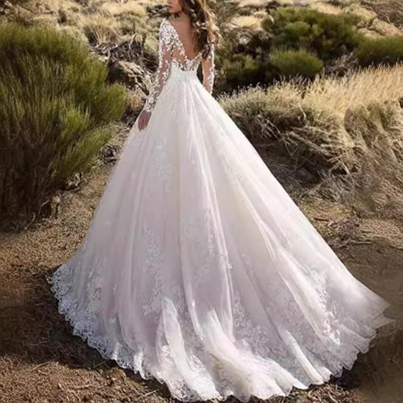 Damen Hochzeitskleid mit eleganter Spitzenverarbeitung und voluminösem Rock Heidi-Mode