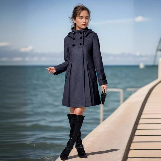 Damen eleganter Wollmantel mit modernem Kragen und praktischen Taschen Heidi-Mode
