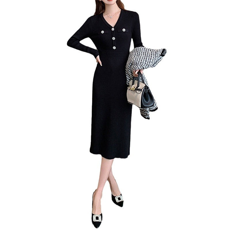 Damen Elegantes Maxikleid mit V-Ausschnitt und Knopfdetails Heidi-Mode