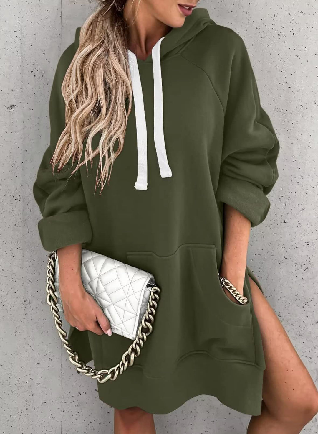 Damen lässiges Kapuzenkleid mit praktischen Eingrifftaschen und seitlichen Schlitzen Heidi-Mode