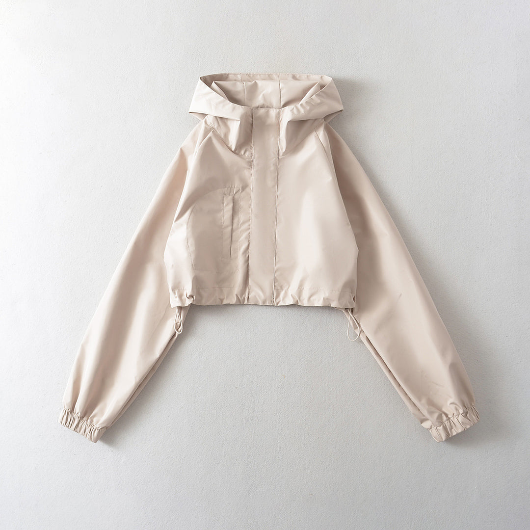 Damen cropped Windjacke mit verstellbarem Kordelzug und hohem Kragen Heidi-Mode