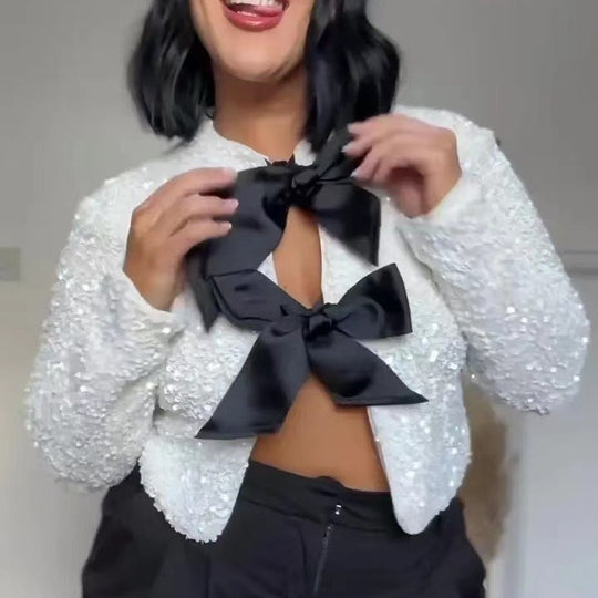 Damen Elegante Jacke mit Paillettenbesatz und Schleifen-Detail Heidi-Mode