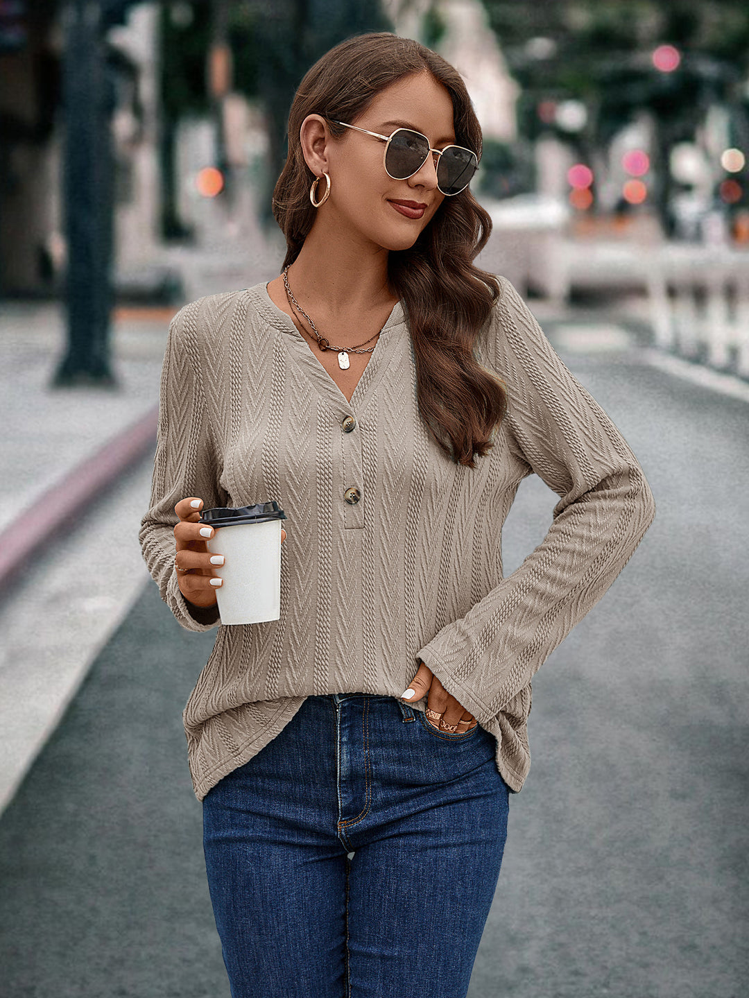 Damen Langarmbluse mit strukturiertem Muster und Knopfdetail Heidi-Mode