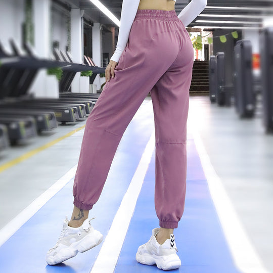 Damen Sporthose mit elastischem Bund, praktischen Taschen und atmungsaktivem Material Heidi-Mode