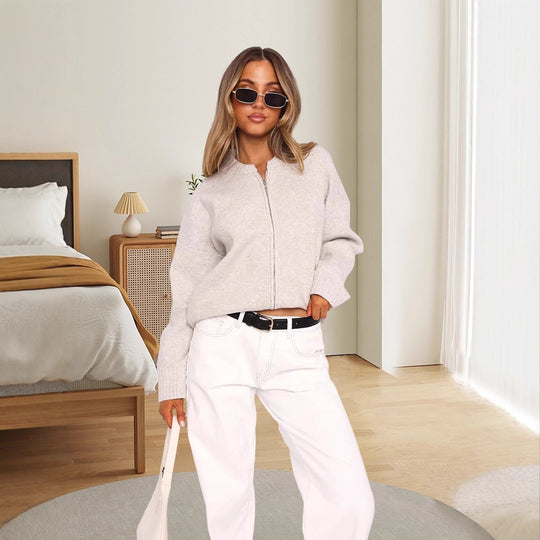 Damen Strickjacke mit kurzem Schnitt und sportlichem Reißverschluss Heidi-Mode
