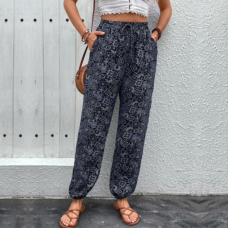 Damen Lockere Haremshose mit elastischem Bund und seitlichen Taschen Heidi-Mode