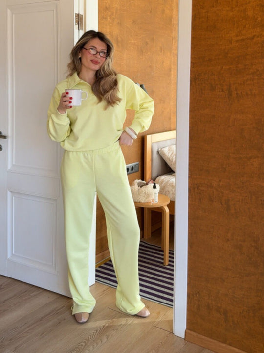 Damen sportliches Freizeit-Set mit eleganter Polokragen-Jacke und bequemen Jogginghosen Heidi-Mode