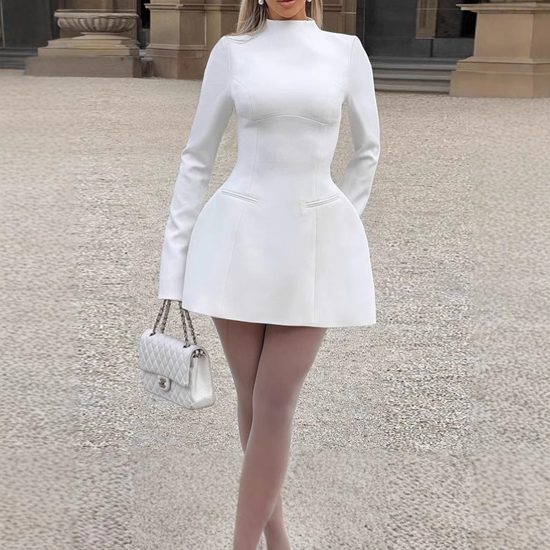 Damen Elegantes Mini-Kleid mit hochgeschlossenem Kragen und längeren Ärmeln Heidi-Mode