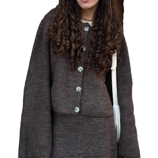 Damen Knitwear Set mit eleganten Knopfdetails Heidi-Mode