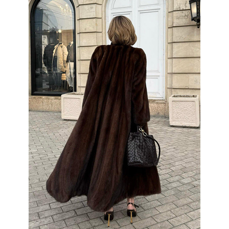 Damen Luxuriöser Kunstpelzmantel mit elegantem Schnitt und hohem Kragen Heidi-Mode