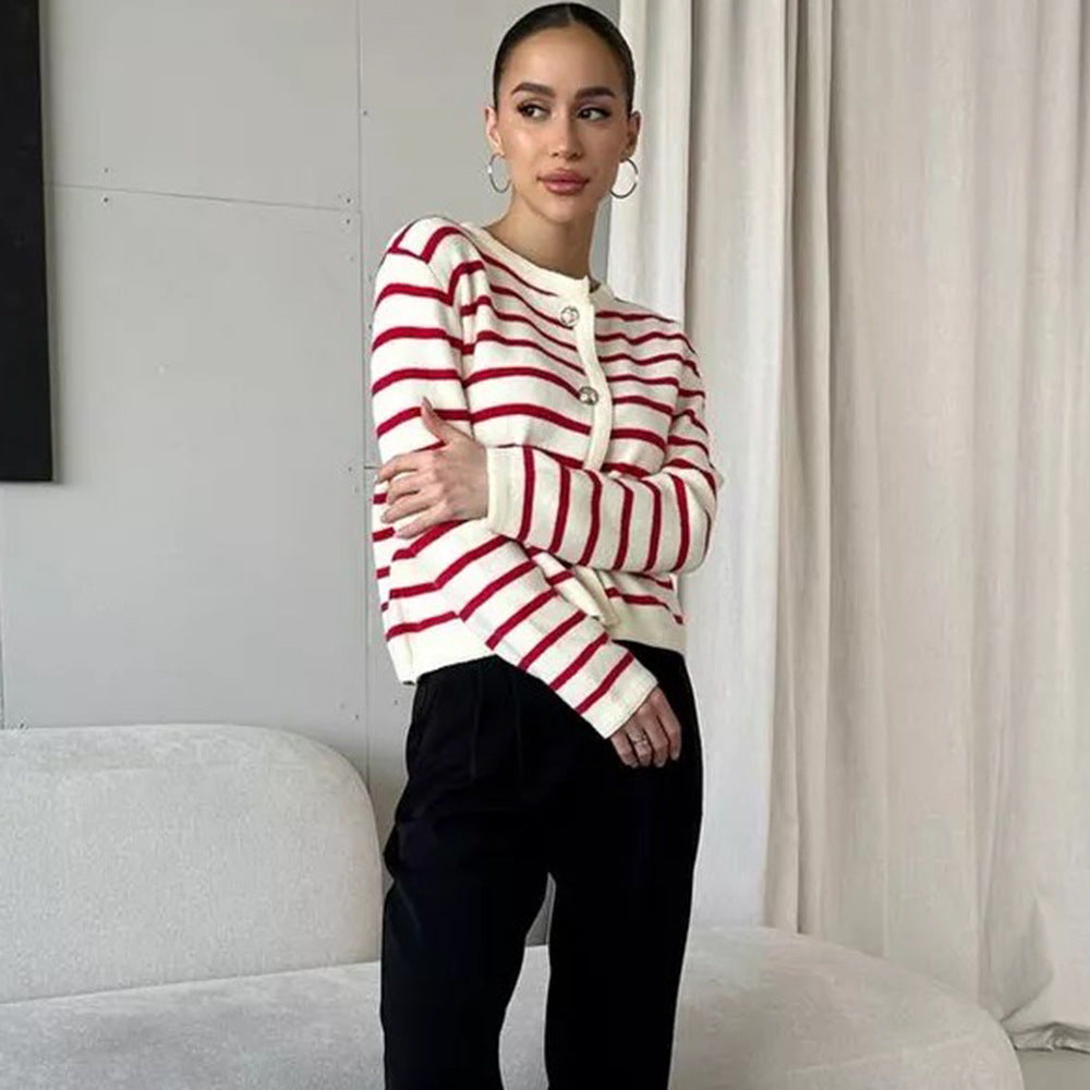 Damen gestreifter Cardigan mit Knopfdetails und vielseitiger Passform Heidi-Mode