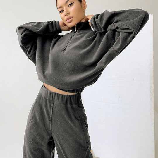 Damen lässiges Fleece-Loungewear-Set mit modernem Reißverschluss und weiten Ärmeln Heidi-Mode