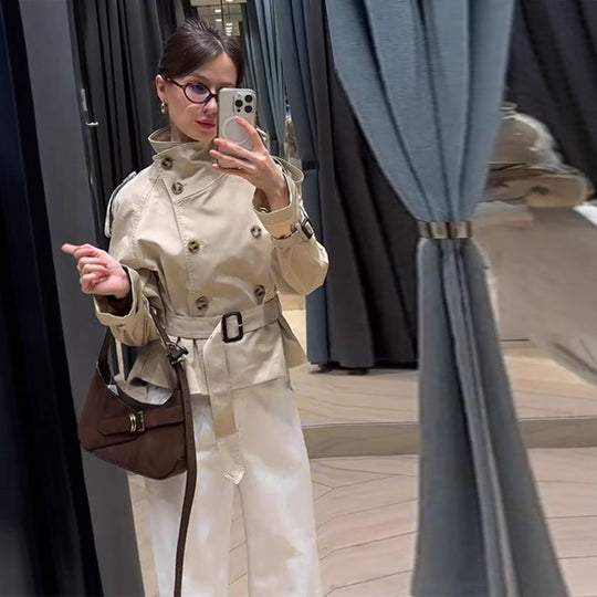 Damen trendige Kurzjacke im modernen Trenchcoat-Stil mit breitem Kragen und Taillengürtel Heidi-Mode