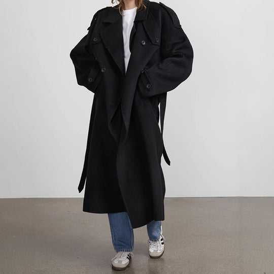 Damen eleganter Bouclé-Mantel mit praktischen Knopfdetails Heidi-Mode