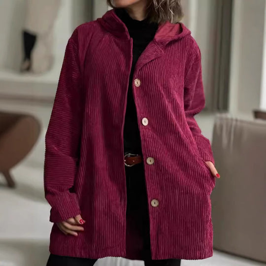 Damen Wohlfühljacke aus Cord mit Kapuze und großen Knöpfen Heidi-Mode
