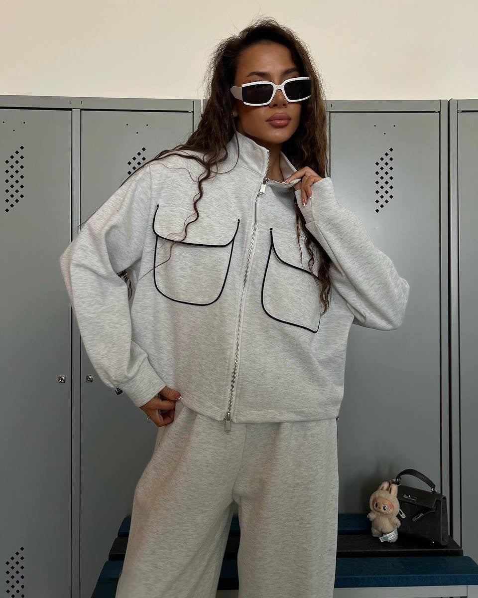 Damen lässiges Sport-Loungewear-Set mit praktischen Taschen und hohem Kragen Heidi-Mode