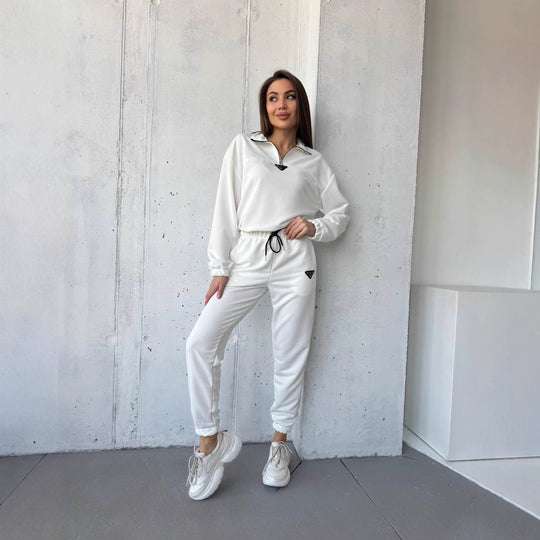 Damen modischer Jogginganzug mit hochgeschlossenem Kragen und Kordelzug Heidi-Mode