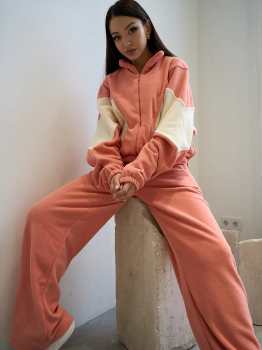Damen sportliches Fleece-Loungewear-Set mit Kapuze und weiten Hosen Heidi-Mode