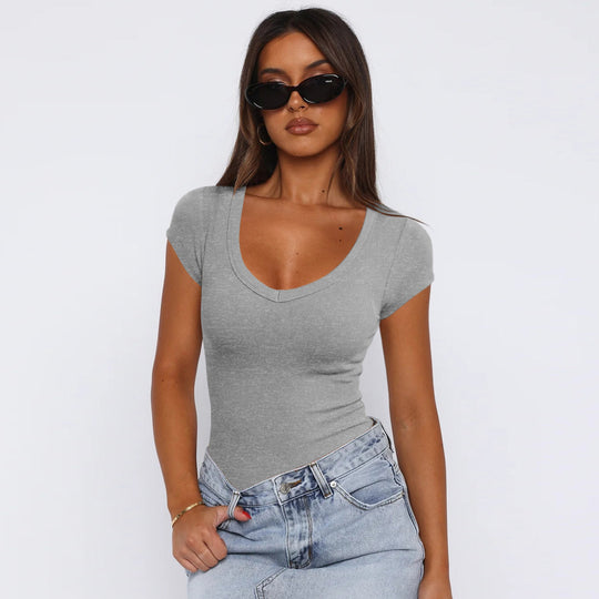 Damen Body mit tiefem V-Ausschnitt und figurbetonter Passform Heidi-Mode