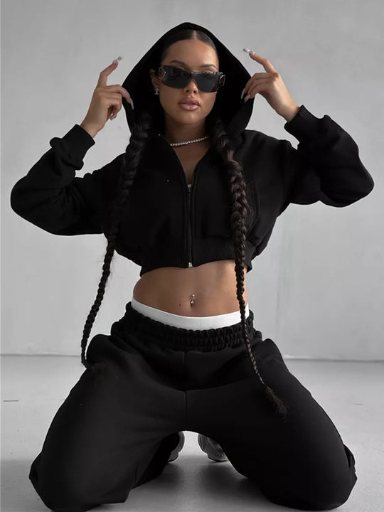 Damen moderner Cropped Hoodie und weite Jogginghose Set Heidi-Mode