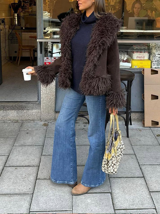 Damen lässige Kurzjacke aus plüschigem Material mit einzigartigem Schnitt Heidi-Mode