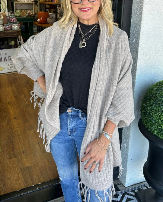 Damen vielseitiger Poncho mit Fransen Heidi-Mode