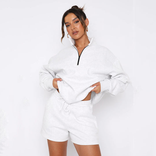 Damen lässiger Pullover mit halbhohem Kragen und Shorts Heidi-Mode