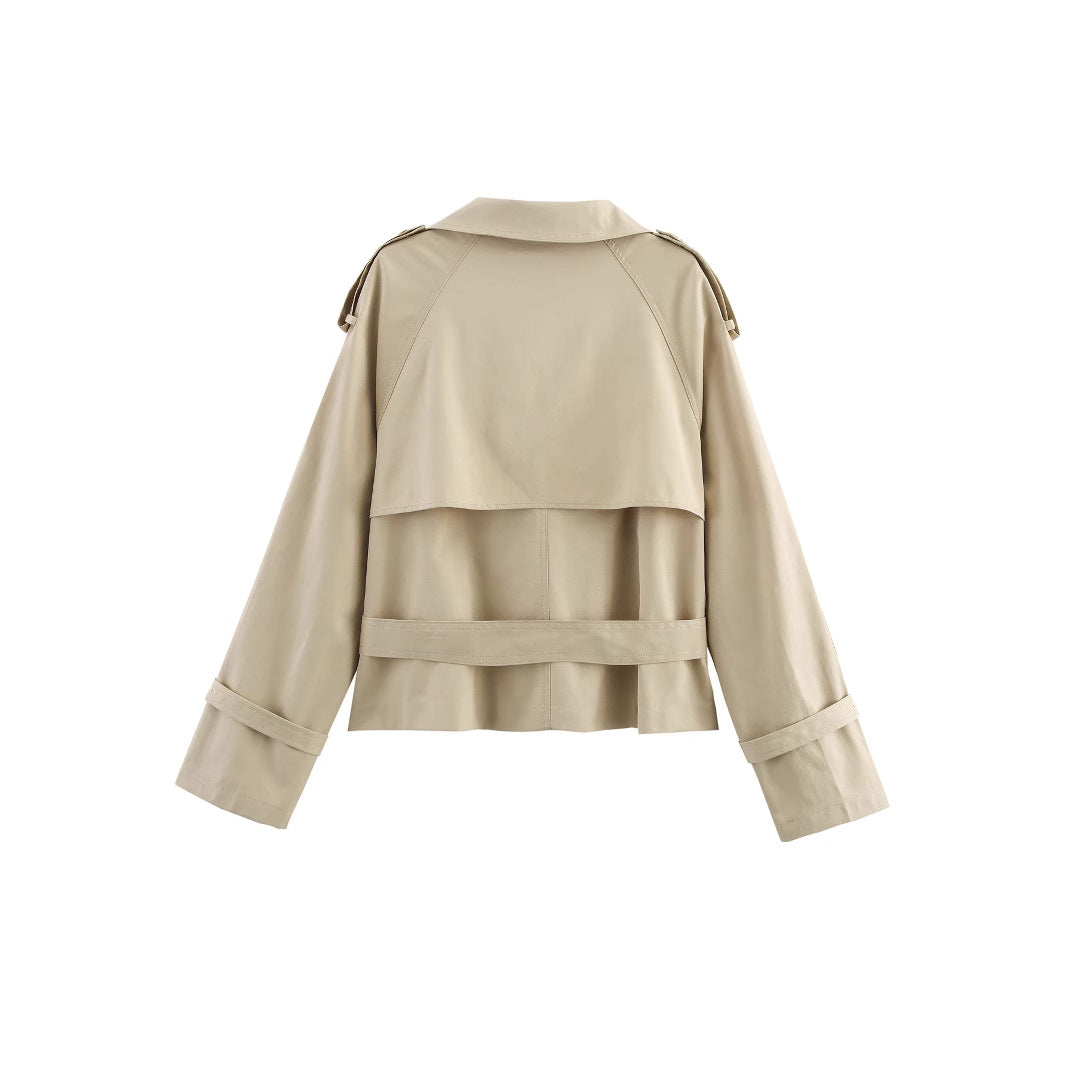 Damen modischer Trenchcoat mit hoch geschlossenem Kragen und praktischen Schulterriegeln Heidi-Mode
