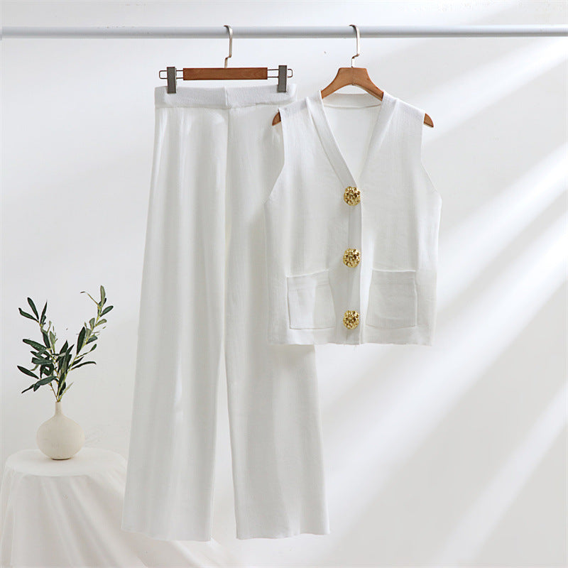 Damen elegantes Strick-Loungewear-Set mit Knopfdetaillierung Heidi-Mode