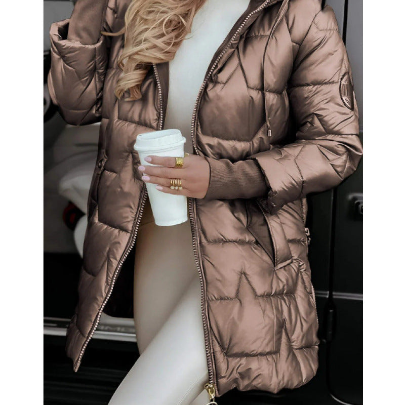 Damen Longline Steppjacke mit abnehmbarem Kapuzenfutter und seitlichen Reißverschlusstaschen Heidi-Mode