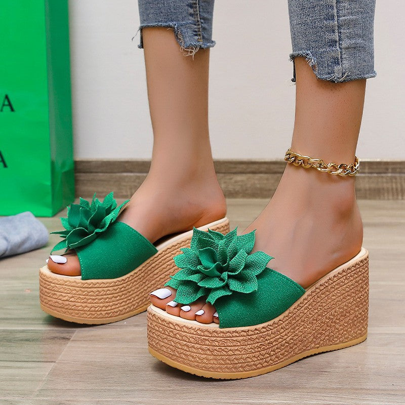 Damen Plateausandalen mit floralem Dekor und rutschfester Sohle Heidi-Mode