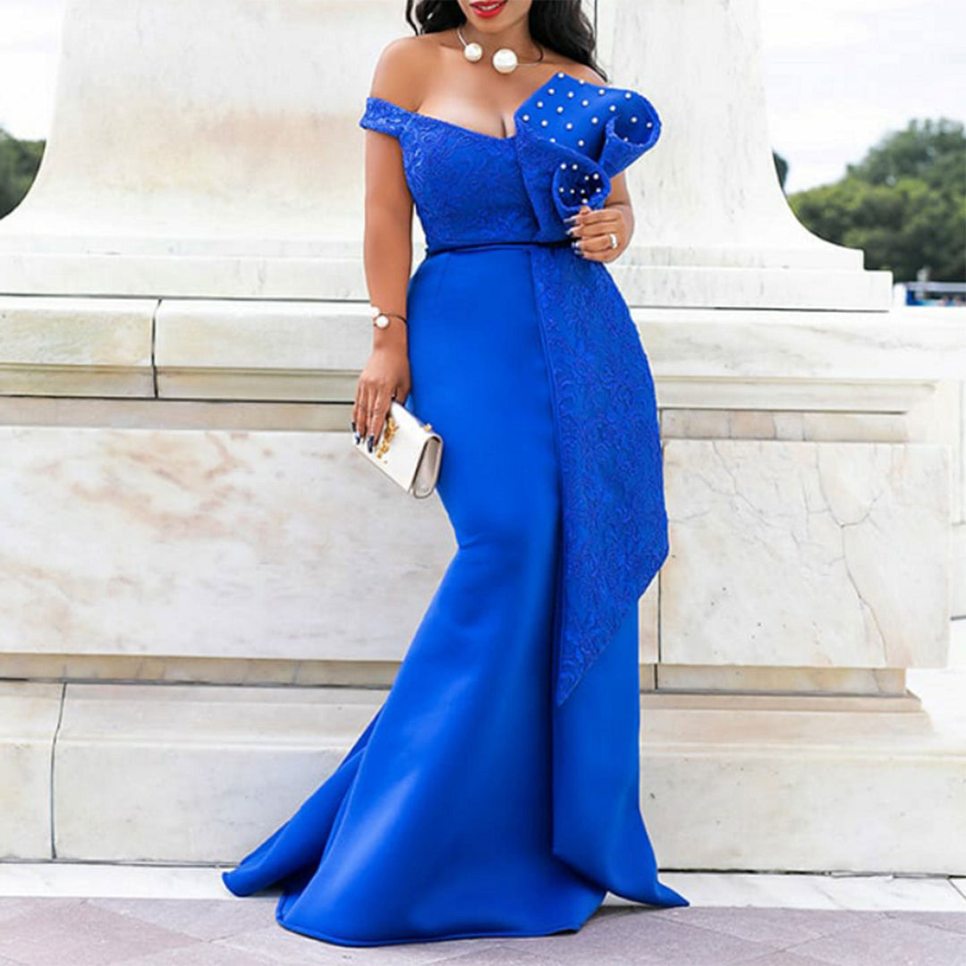Damen Abendkleid mit eleganter Off-Shoulder-Design und kunstvollen Spitzenapplikationen Heidi-Mode