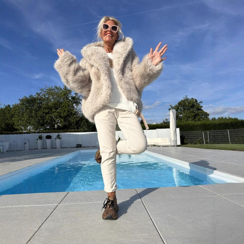 Damen Modische Fleecejacke mit weich gefüttertem Kragen und weitem Schnitt Heidi-Mode