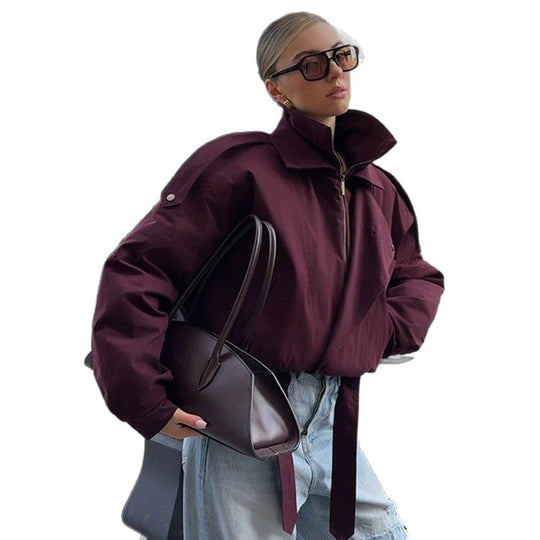 Damen Urbaner Oversized Steppjacke mit hohem Kragen und Gürtel Heidi-Mode