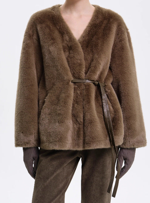 Damen kuschelige Steppjacke mit taillierbarem Design und elegantem Gürtel Heidi-Mode