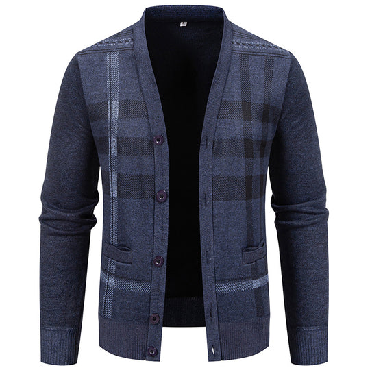 Herren stilvolle Strickjacke mit modernem Karomuster und praktischen Taschen Heidi-Mode