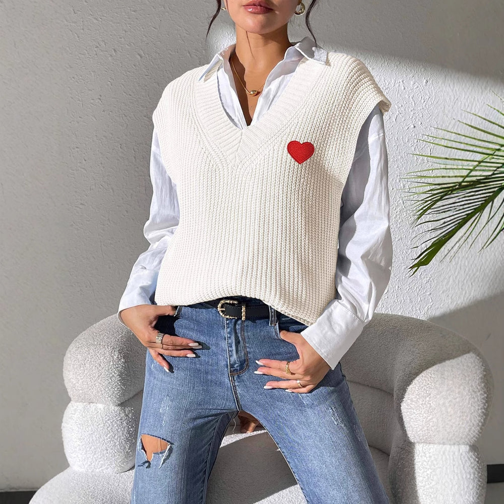 Damen Strickpullover mit V-Ausschnitt und Herzapplikation Heidi-Mode