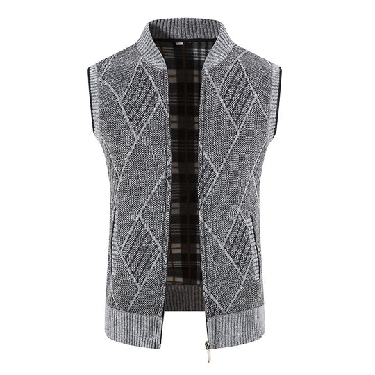 Herren Strickjacke ohne Ärmel mit modernem Zopfmuster Heidi-Mode