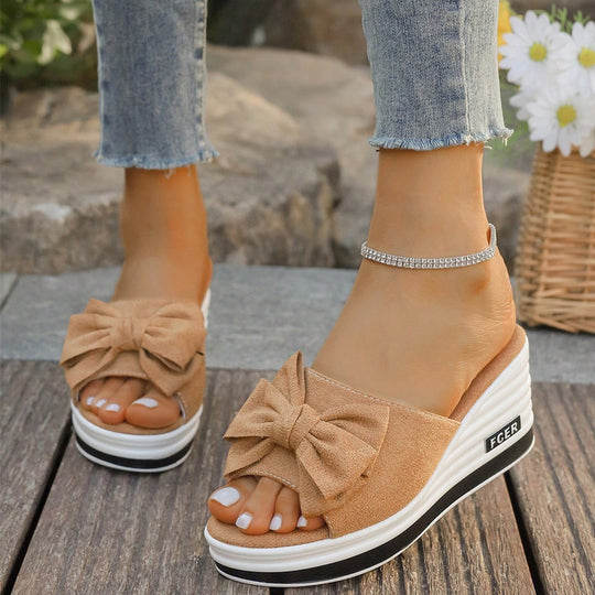 Damen Plateausandalen mit modischer Schleifenapplikation und komfortabler Sohle Heidi-Mode