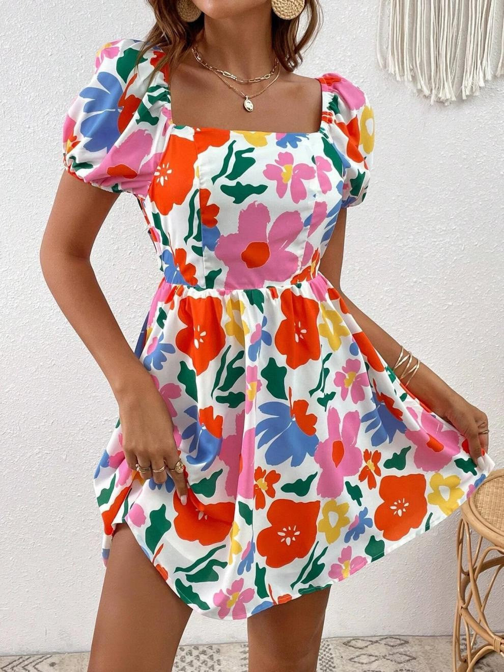 Heidi-Mode | V-Ausschnitt Bedrucktes Strand Kleid mit Laternenärmeln