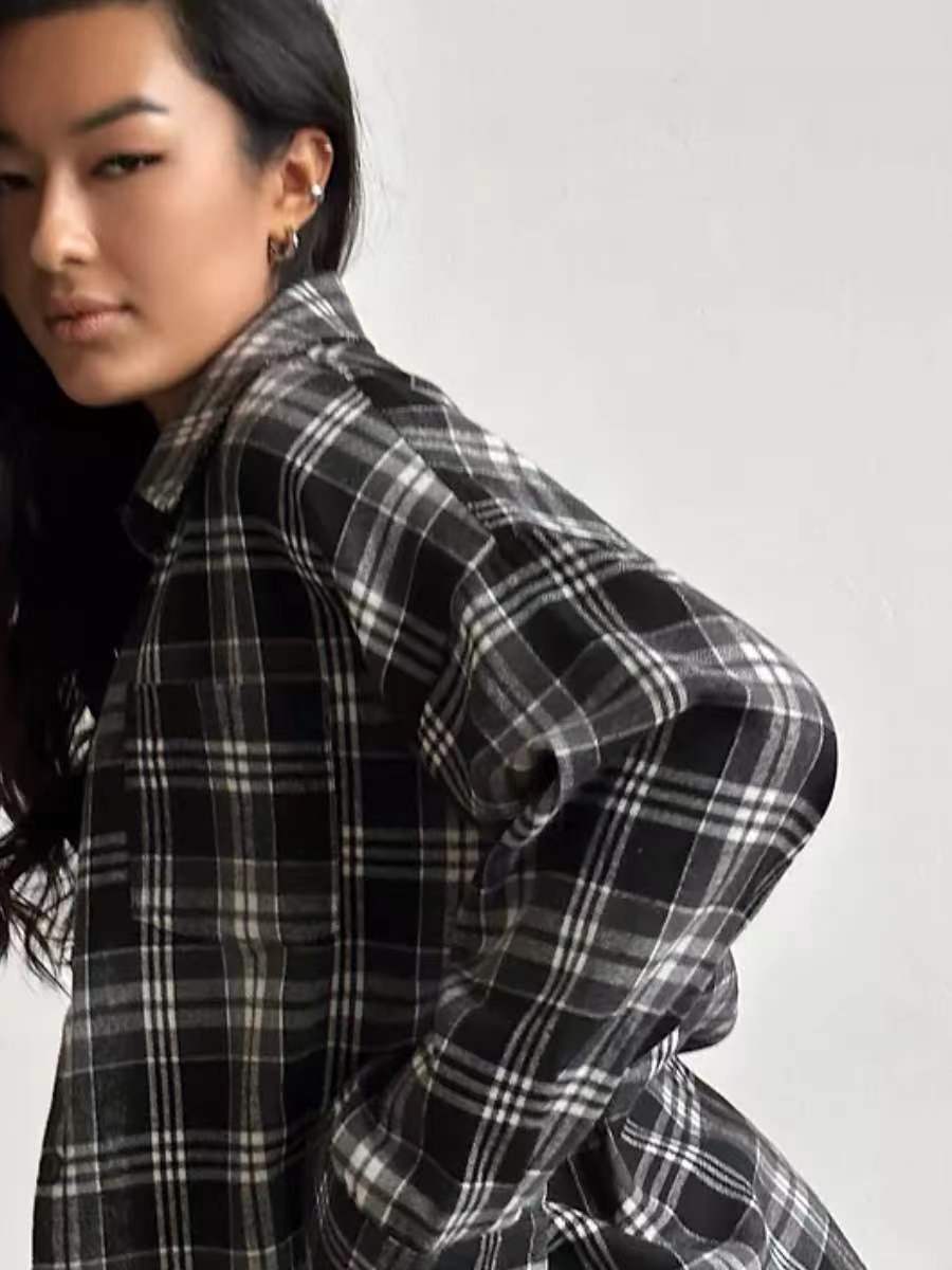 Damen Gemütliches Karoshirt mit hohem Kragen und Knopfverschluss Heidi-Mode