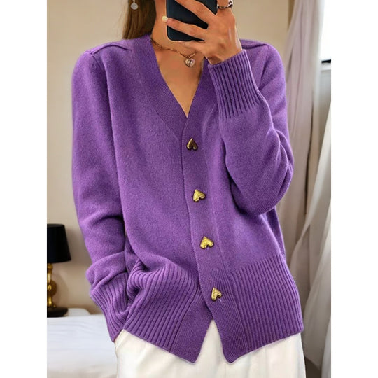 Damen kuschelige Strickjacke mit Herzknöpfen und V-Ausschnitt Heidi-Mode