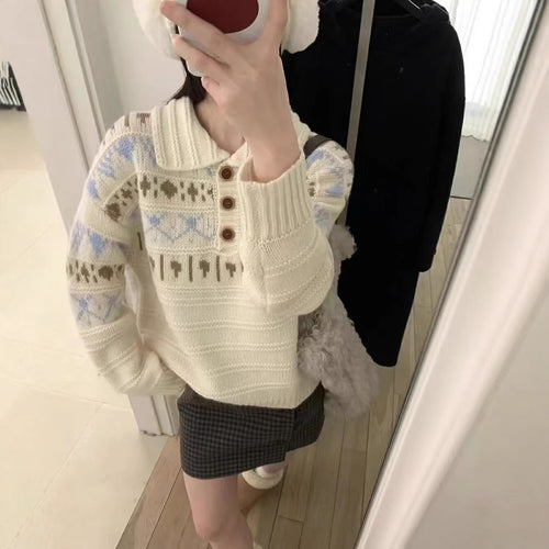 Damen Grobstrickpullover mit liebevollem Grafikumfang und romantischem Kragen Heidi-Mode