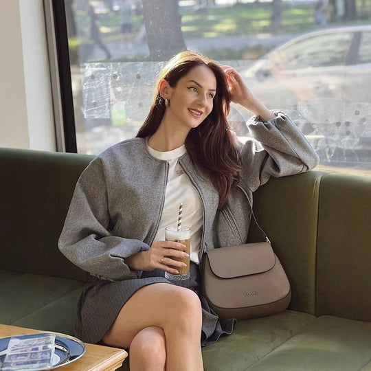 Damen elegante Kurzjacke mit Volumenärmel Heidi-Mode