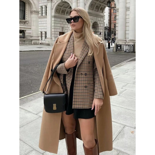 Damen kariertes Blazerjacke mit doppelter Knopfreihe und idealem Schnitt Heidi-Mode