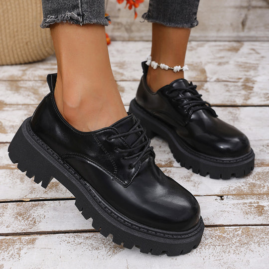 Damen Schnürer mit robuster Profilsohle und elegantem Design Heidi-Mode