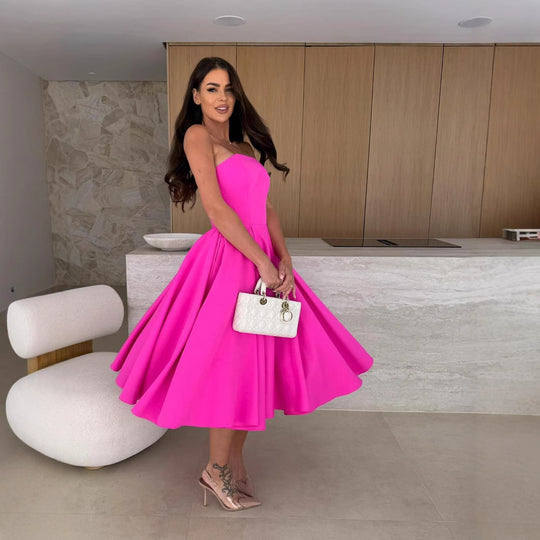 Damen A-linien Cocktailkleid mit trägerlosem Schnitt und schwingendem Rock Heidi-Mode